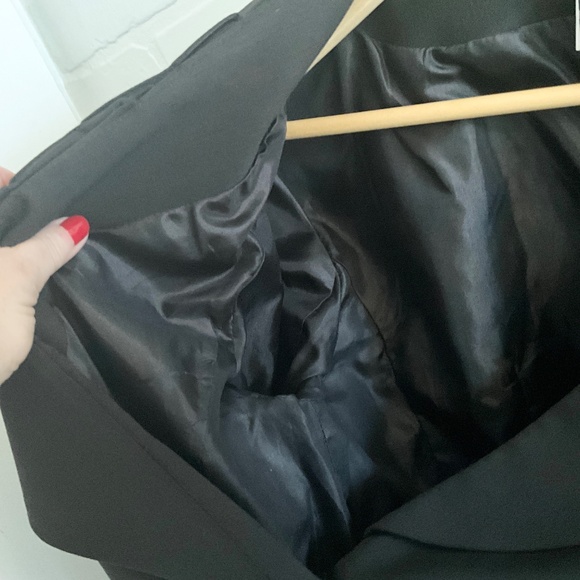 Vintage Y2K Women’s Blazer Ruffled Satin trims Goth Statement Dark Romantic Sz 8 - Picture 14 of 14